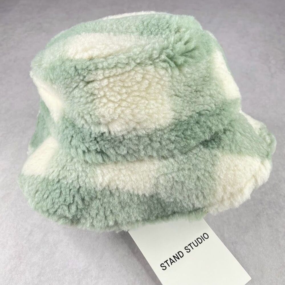 Stand Studio Wera Bucket Hat Womans Small Green Wool Blend Sherpa Fleece Hat NEW